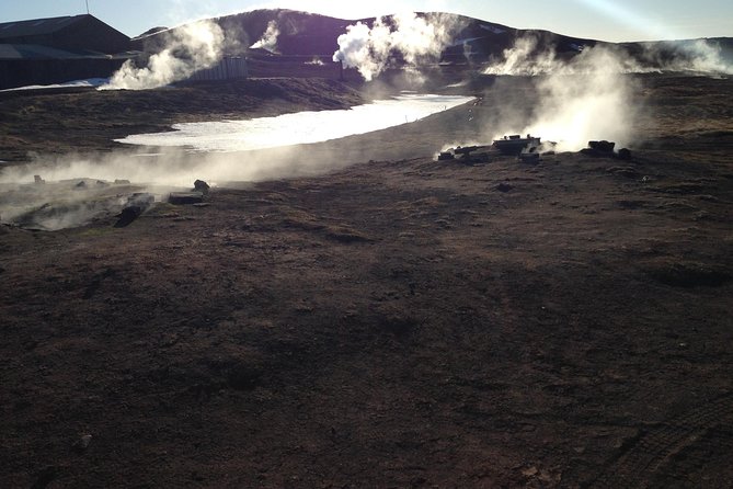 Lake Myvatn Day Tour and Godafoss Waterfall for Cruise Ships from Akureyri Port - Why this route works for a cruise day