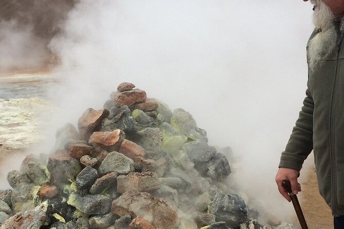 Lake Myvatn Day Tour and Godafoss Waterfall for Cruise Ships from Akureyri Port - How the timing feels on the road