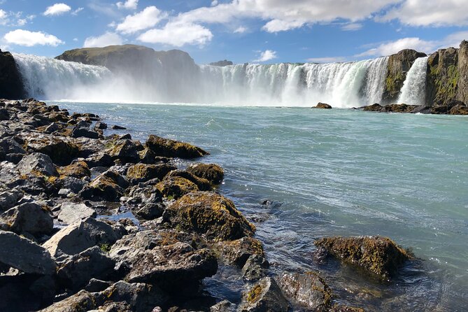 Lake Myvatn Private Day Tour Mývatn, Godafoss Waterfall for Cruise Ships - Why Lake Myvatn feels unlike the rest of Iceland