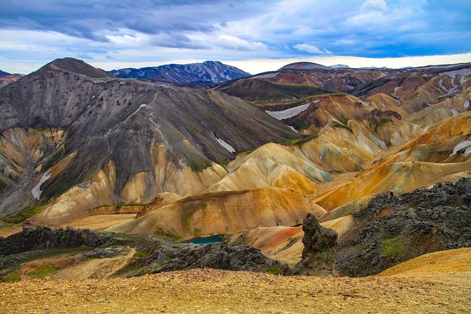 Landmannalaugar and Hekla Volcano / guided private tour - Who will enjoy this day most