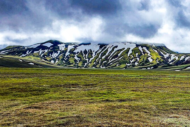 Landmannalaugar, Hekla, Sigoldugljufur 4x4 tour with Hiking - Price, food, and the real value