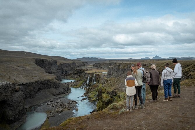 Landmannalaugar & SecretGems | Private Tour | PRO Photos included - Professional photos without spending the whole day behind a camera