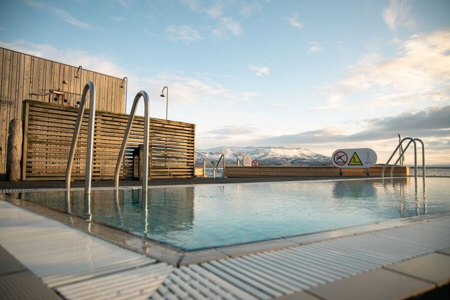 Laugarvatn: Laugarvatn Fontana Geothermal Baths Entry Ticket - Getting settled at Hverabraut 1