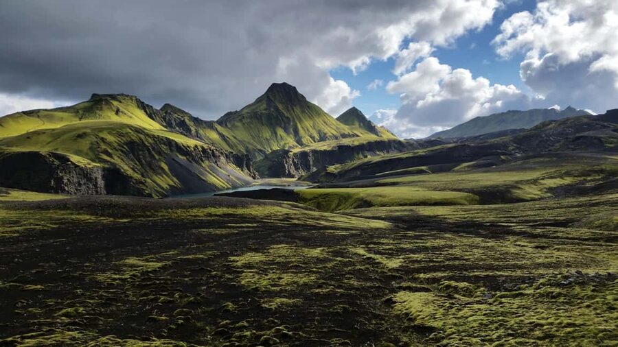 Laugavegur Photography Jeep Tour - Landmannalaugar delivers the strongest color