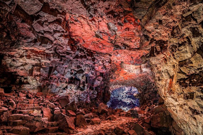 Lava Tunnel Tour Including Transfers from Reykjavik - Key things to know before booking