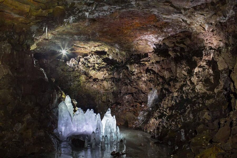 Lofthellir Ice Cave Super Jeep Tour - Why the limited access matters