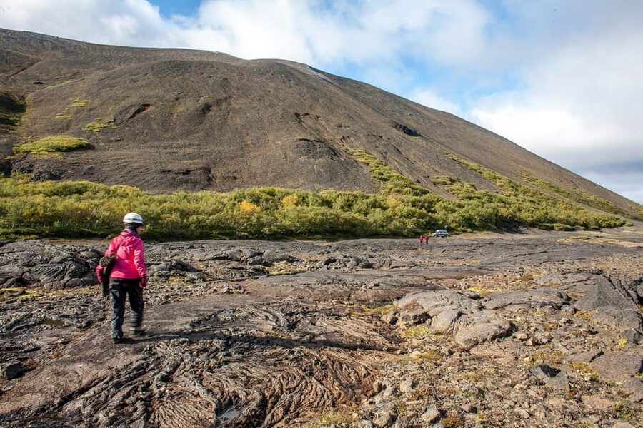 Lofthellir Ice Cave Super Jeep Tour - Practical clothing and comfort advice