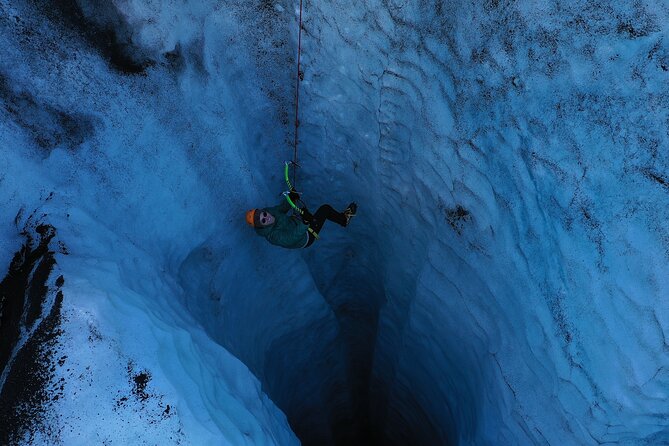 Micro group - Ice climbing at Sólheimajökull - The gear provided, and what you must bring