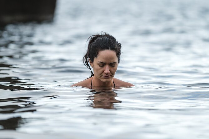 Nature Cold Therapy & Sauna - Choosing between ocean, lake, or waterfall