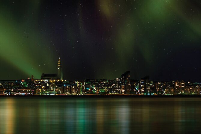 Northern Lights Boat Cruise from Reykjavik - What the crew adds to the evening