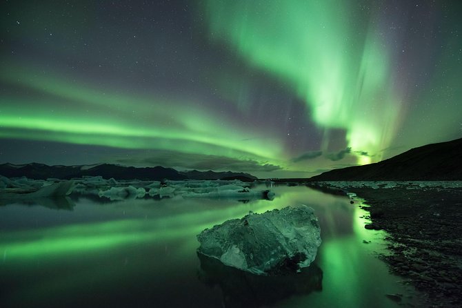 Northern Lights Guided Bus Tour from Reykjavik - Leaving Reykjavik behind after dark