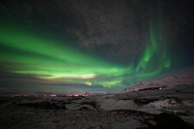 Northern Lights In luxury off-road SUV with Photos and Treats - Weather, cancellations, and practical planning