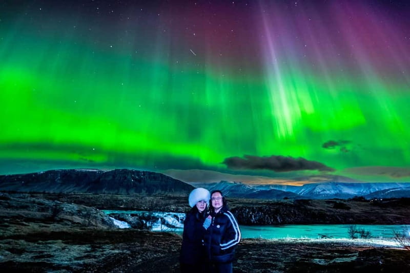 Northern Lights Jeep Tour - Icelandic Guide | Photos | Cocoa - The waiting game under Icelandic skies