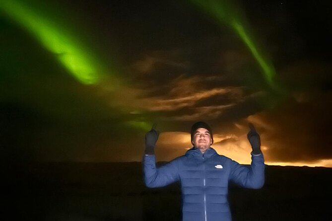 Northern Lights Private Guided Tour With Professional Photos - Hot chocolate, cinnamon rolls, and professional photos