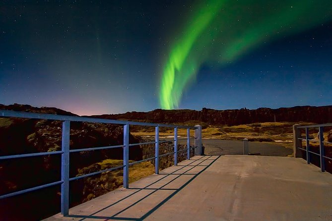 Northern Lights Small-Group Tour From Reykjavik with Hot Drink - Why leaving Reykjavik matters after dark
