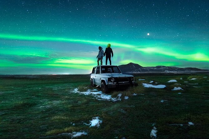 Northern Lights Small-Group Tour with Free Photos & Hot Chocolate - What matters most before you book