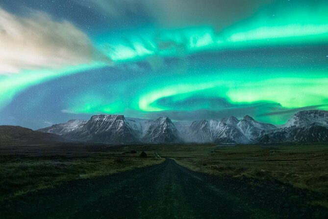 Northern Lights Small-Group Tour with Free Photos & Hot Chocolate - The four-hour schedule and the late return
