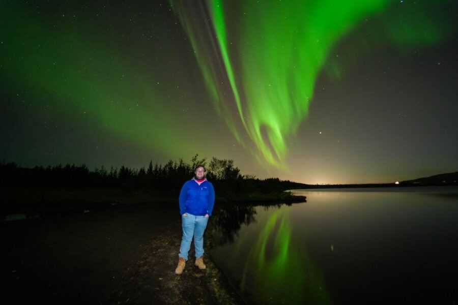 Northern Lights Tour From Reykjavik with Photography - Stop one: a secret viewing point for about an hour