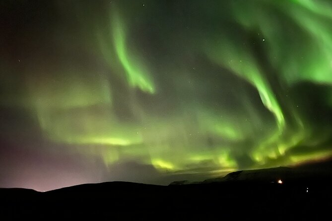 Northern Lights Tour: Spirit of the Aurora - Pickup details that can shape your evening