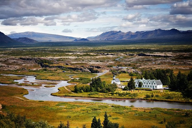 Premium Golden Circle Tour in Jeep - Thingvellir: parliament and moving continents
