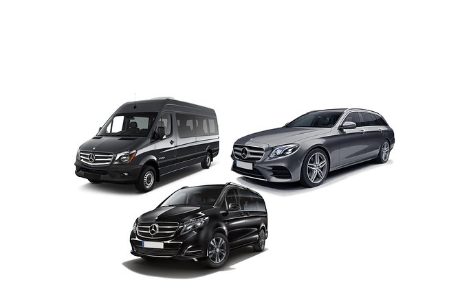 Private Airport Transfer between KEF Airport & Reykjavik - From Keflavik runway to Reykjavik door