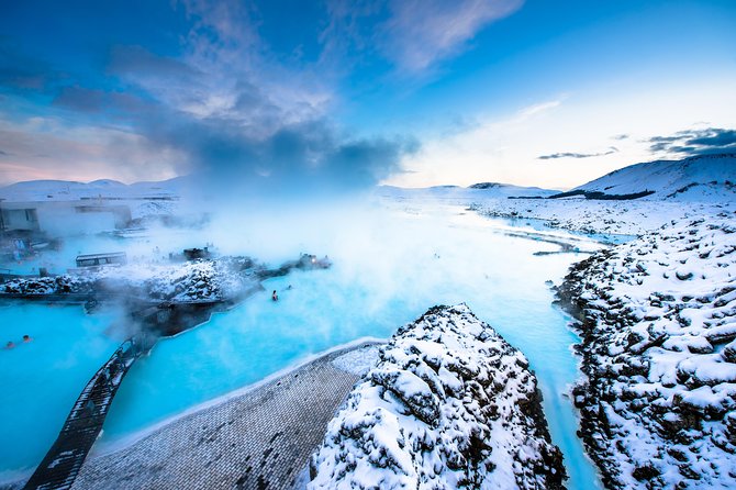 Private Airport Transfer with Blue Lagoon - Admission included - What the airport pickup is like