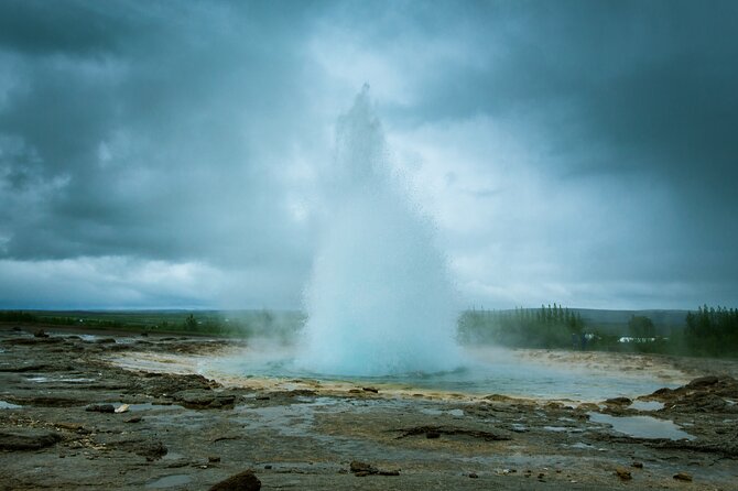 Private Classic Golden Circle Tour - Geysir, the spring that gave geysers their name