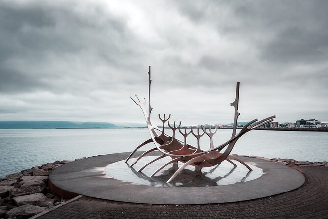 Private Combo Reykjavik Walk and Folklore Tour - What the guide can add to the experience