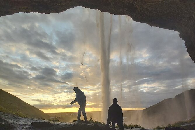 Private Day Tour: Explore Iceland’s South Coast & Glacier Hike - The long drive is useful, but it shapes the day