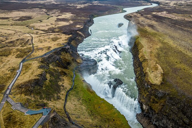 Private Golden Circle Tour - Thingvellir: where geology and Icelandic history meet