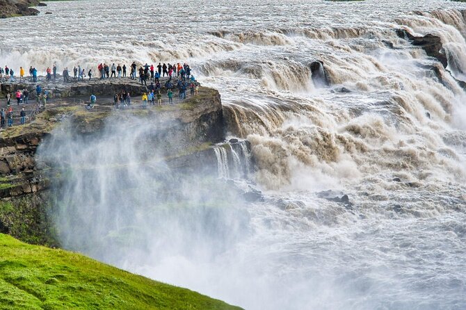 Private Golden Circle Tour in Iceland With 5+ Attractions - Laugarvatn’s underground bakery stop