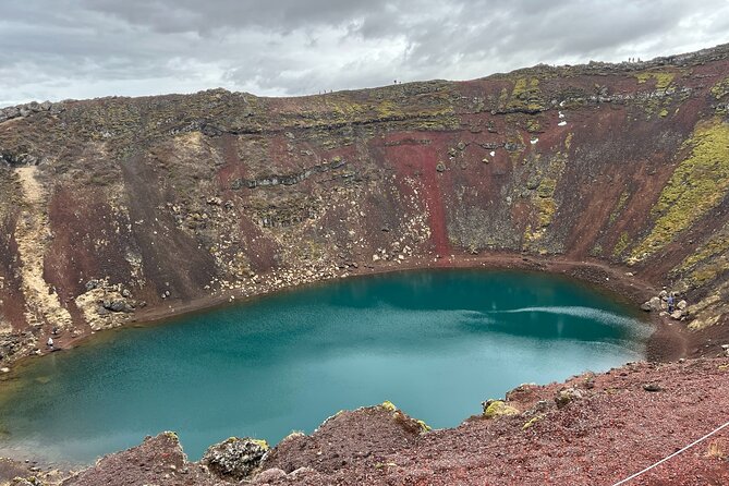 Private Guided Tour Golden Circle & Friðheimar Greenhouse Iceland - Kerið crater: a colorful final stop with an extra fee