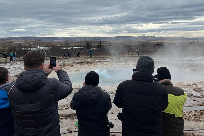 Private Guided Tour Golden Circle & Friðheimar Greenhouse Iceland - Gullfoss: Iceland’s famous waterfall in a compact visit