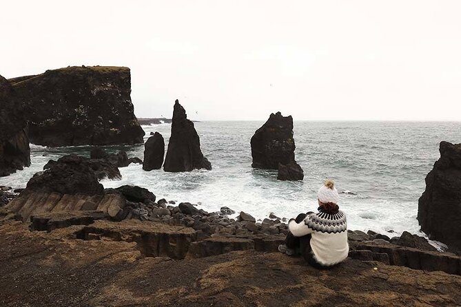 Private Reykjanes Peninsula Guided Tour - A private vehicle changes the pace