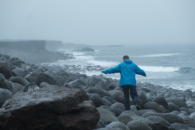 Private Secret Spots of Iceland Full day Tour with Photography by Luke - Fagradalsfjall is the day’s main walk
