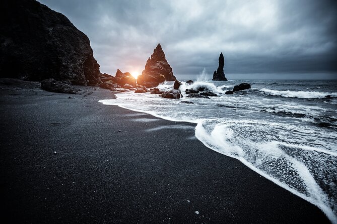 Private South Coast tour / Black Sand Beach, Waterfalls and more - Eyjafjallajökull: the volcano behind the famous ash cloud