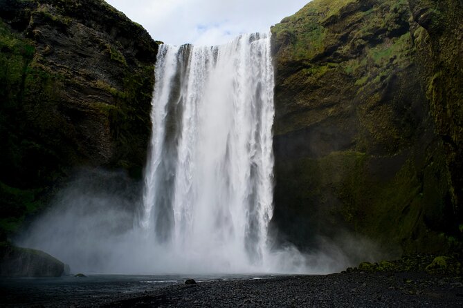 Private South Coast tour in Iceland - A private guide can change the pace of the day