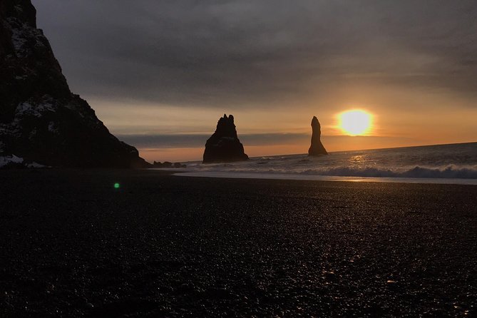 Private South Coast tour in Iceland - Skogafoss: power, spray, and a Viking story