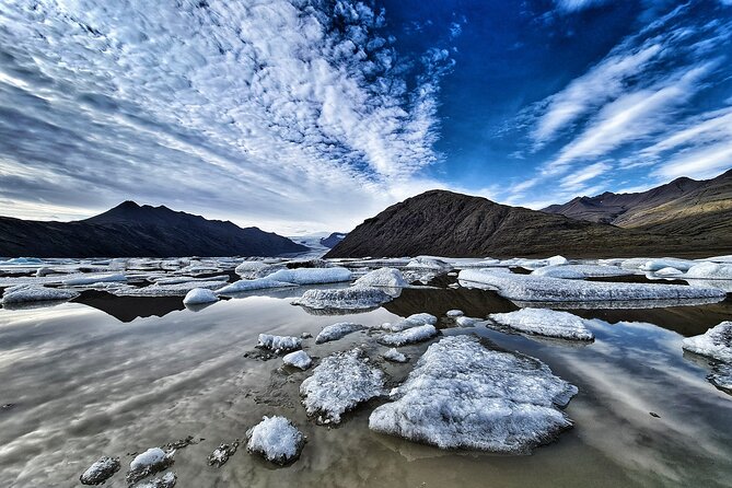 Private Tour Höfn: Jokulsárlón , Diamond Beach, Secret Glacier - Standard Jeep comfort versus luxury expectations