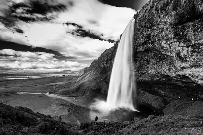 Private Tour: South Coast of Iceland by SUV or Van from Reykjavik - A short pause in Vik