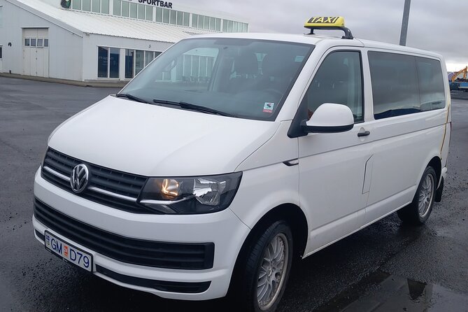 Private Transfer from Keflavik Airport to Reykjavik/surrounding - A calm first ride from Keflavik to Reykjavik