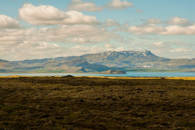 Private Visit Golden Circle Essentials - Geysir and the reliable burst from Strokkur