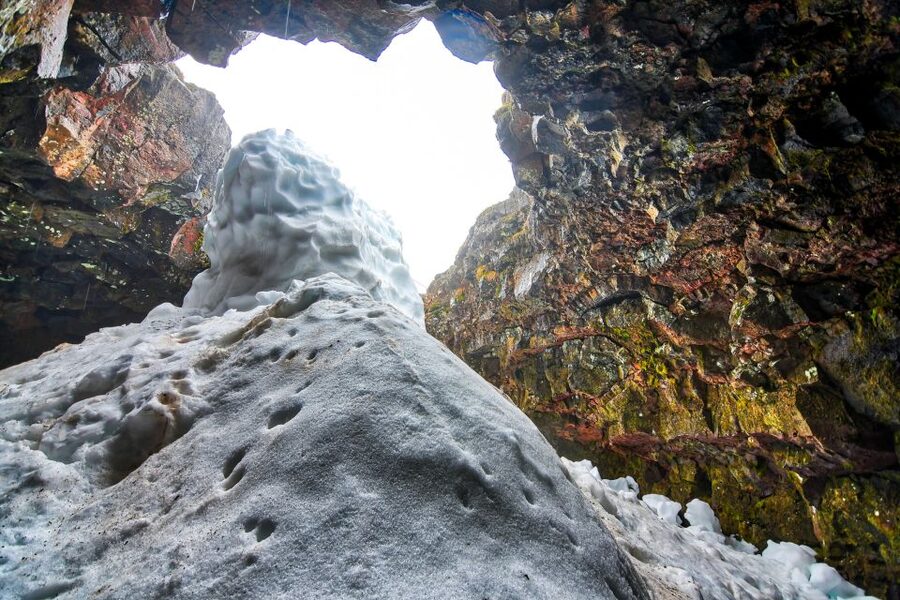 Raufarhólshellir Lava Tunnel: Underground Expedition - Colors, ice, and shapes made by flowing lava