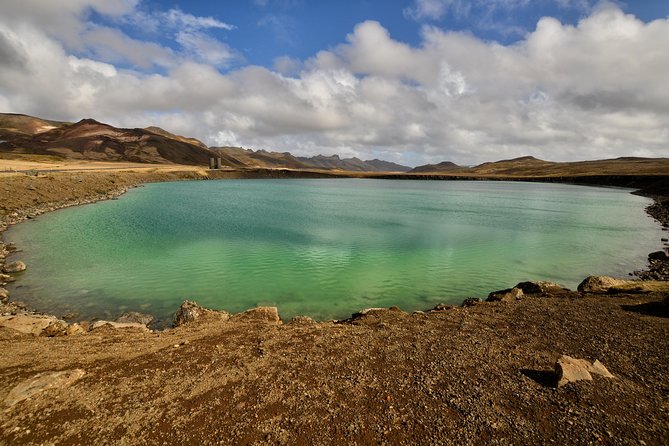 Reykjanes Geopark Small-Group Tour with Airport Transfer - Why Reykjanes feels different from Iceland’s famous day trips