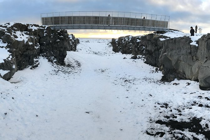 Reykjanes Peninsula & Blue Lagoon (Premium Admission Included) - Three hours at the Blue Lagoon