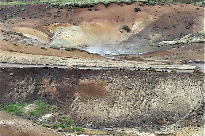 Reykjanes peninsula- Geopark and much more. Private tour - Kleifarvatn: the peninsula’s largest lake