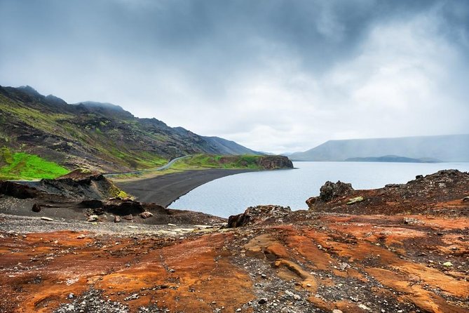 Reykjanes Peninsula Tour - Reykjanes Lighthouse adds a quiet coastal pause