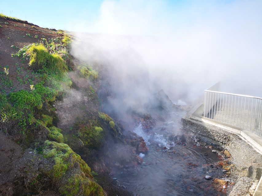 Reykjavik: 2-Day West Tour with Snæfellsnes & Silver Circle - Snæfellsjökull and iconic Kirkjufell