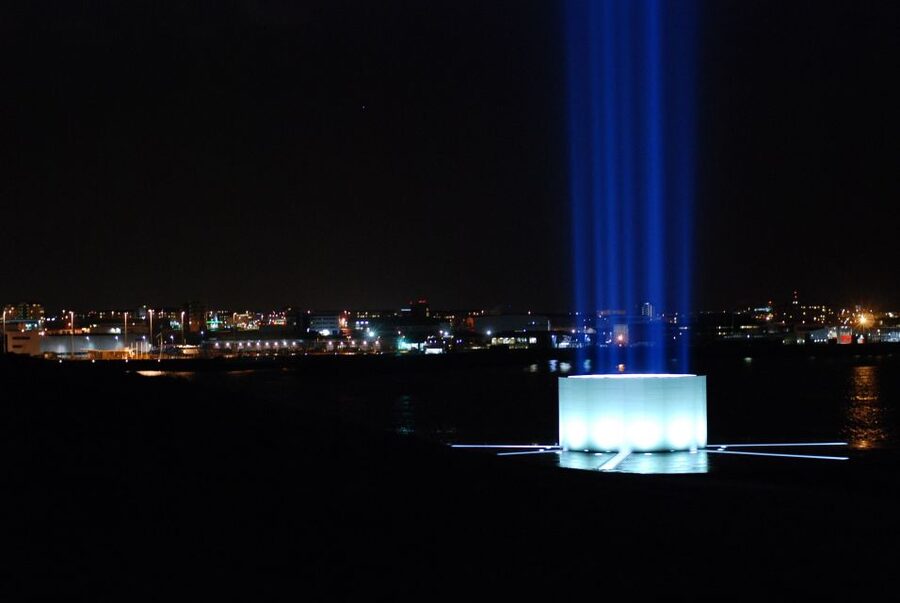 Reykjavik: 2-Hour Imagine Peace Tower Tour - From Ægisgarður to Viðey in 20 minutes