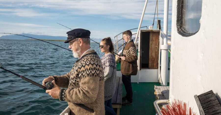 Reykjavik: 3-Hour Sea Angling Gourmet Experience Tour - Key points to know before you book